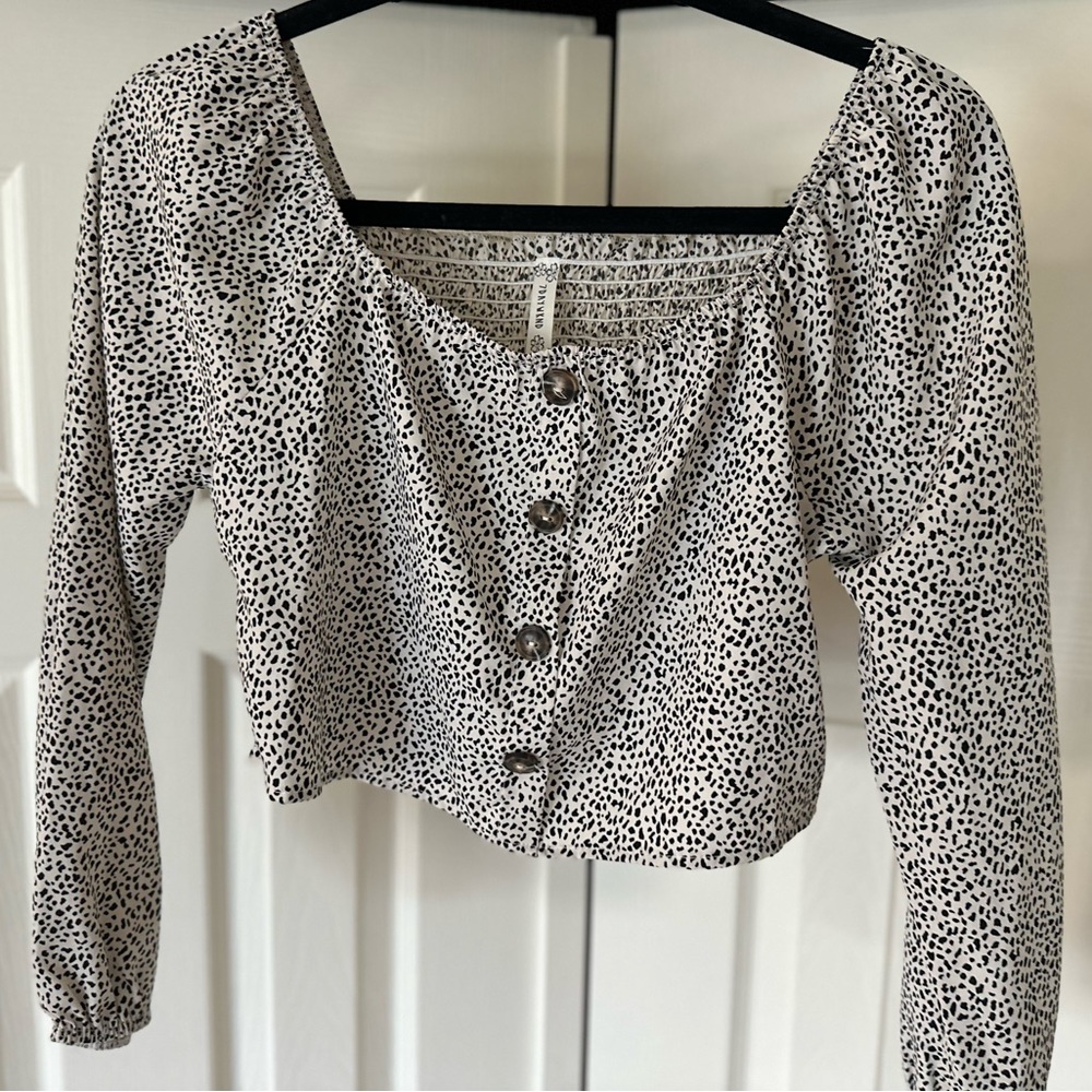 Leopard print crop longsleeve crop